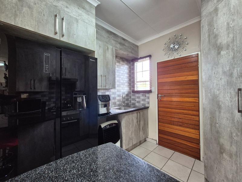 3 Bedroom Property for Sale in Ngwenya River Estate North West